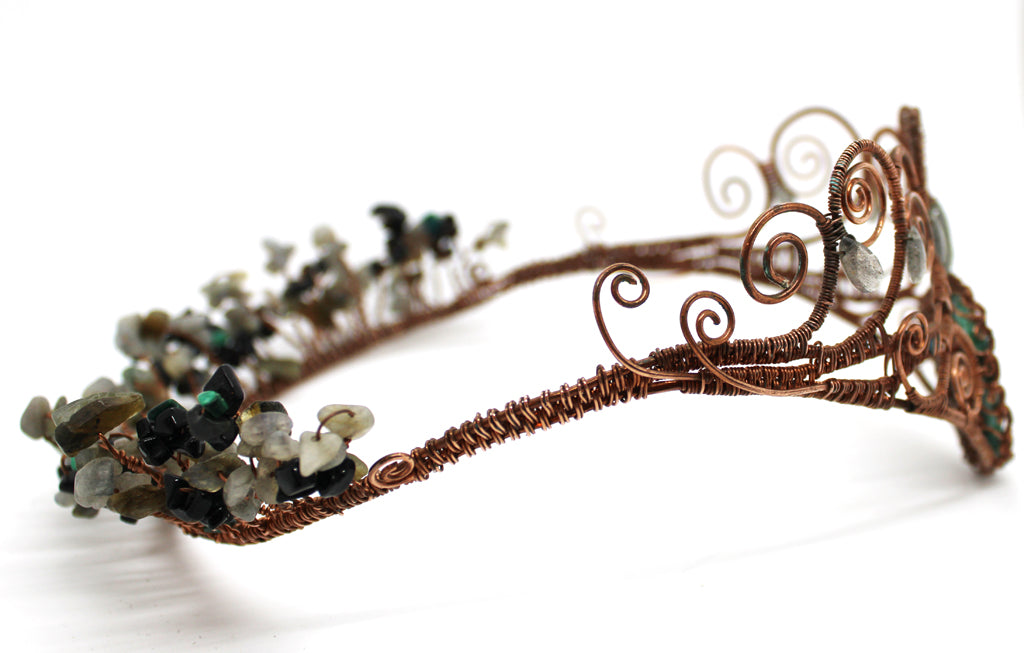 Crown of Nephthys - White Bear Black Wolf