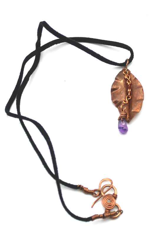 Wood Elf Leaf Necklace - White Bear Black Wolf