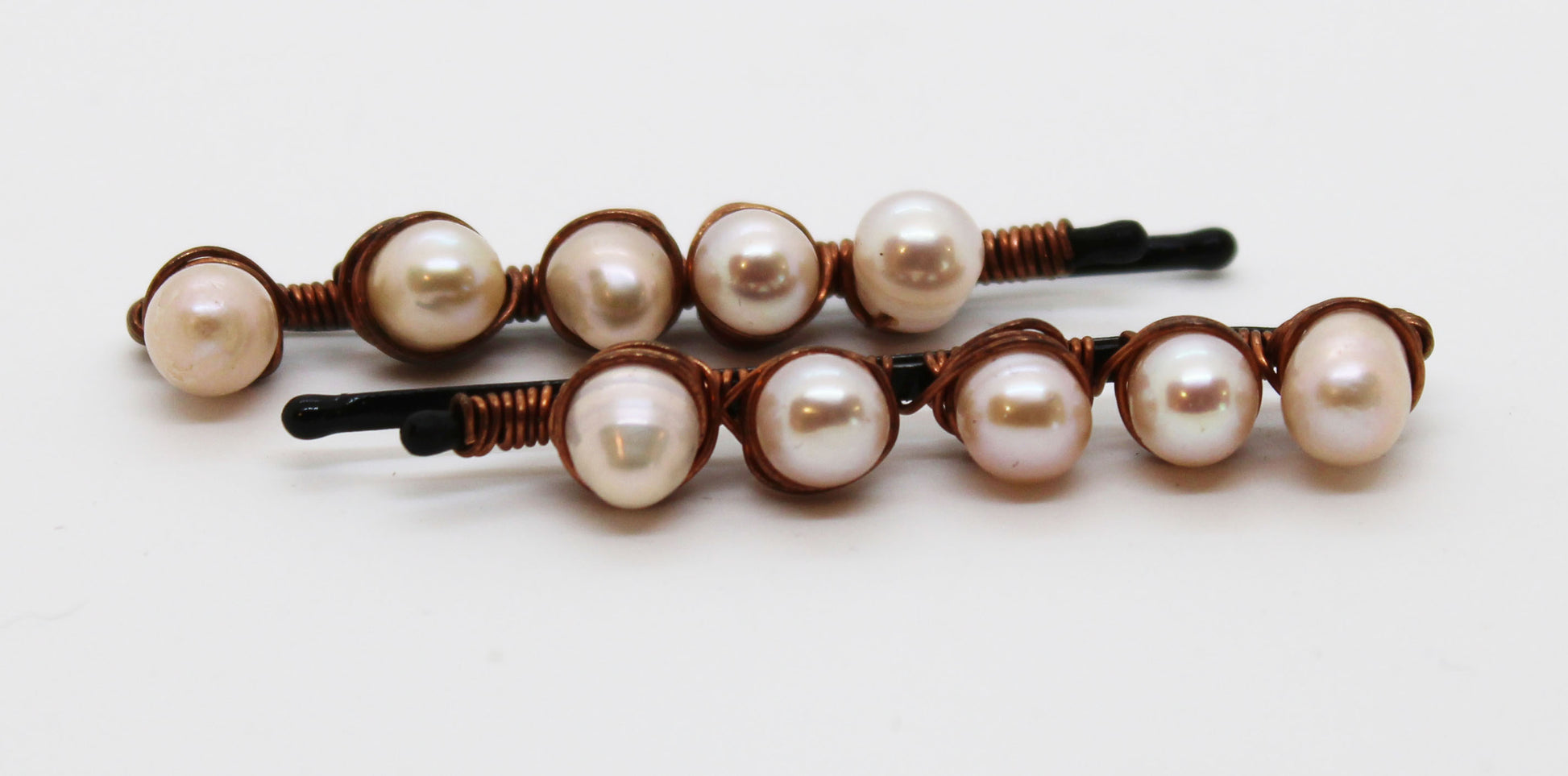 Freshwater Pearls and Copper hairpin - White Bear Black Wolf